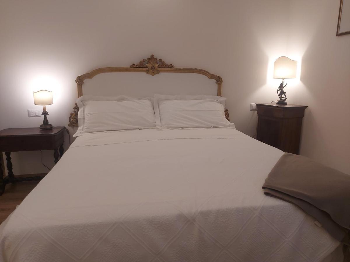 B&B Palazzo Merello 卡利亚里 外观 照片